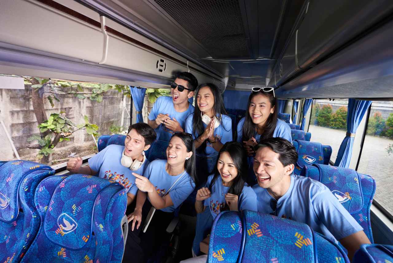 Sewa Bus untuk Gathering Kantor