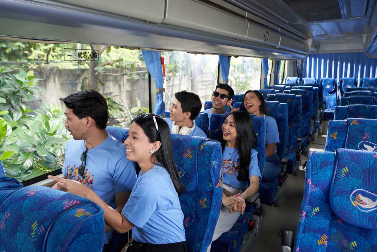 Sewa Bus untuk Kebutuhan Syuting