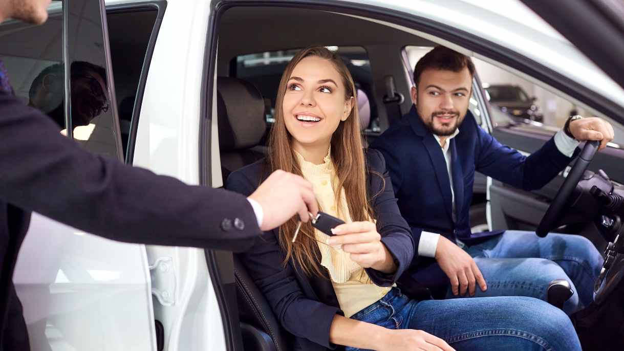 Sewa mobil Innova di Jakarta yang Terbaik- Blue Bird Group