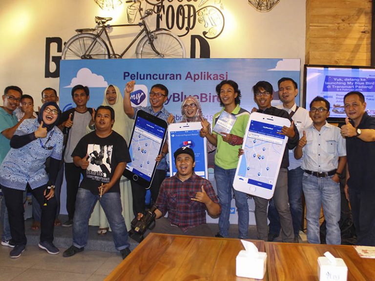 Blue Bird Perkuat Akses Layanan di Padang melalui Peluncuran Aplikasi ‘My Blue Bird’