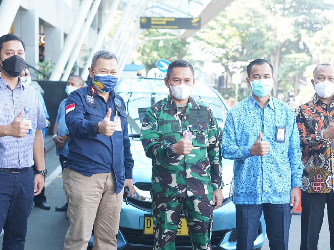 Perluas Jangkauan Layanan, Bluebird Hadir di Bandara Internasional Husein Sastranegara