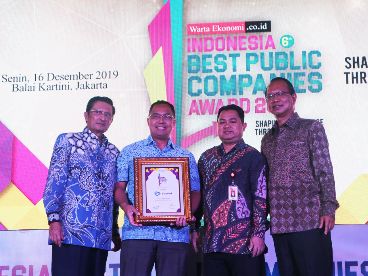 Bluebird Raih Indonesia Best Public Companies Award
