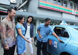 A Partnership Between Blue Bird Group and 7-Eleven to Provide a 24 hours Blue Bird Taxi Booking Service