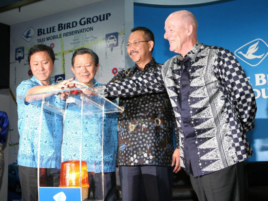 Launching of Blue Bird Group Taxi Mobile Reservation Service for Blackberry
